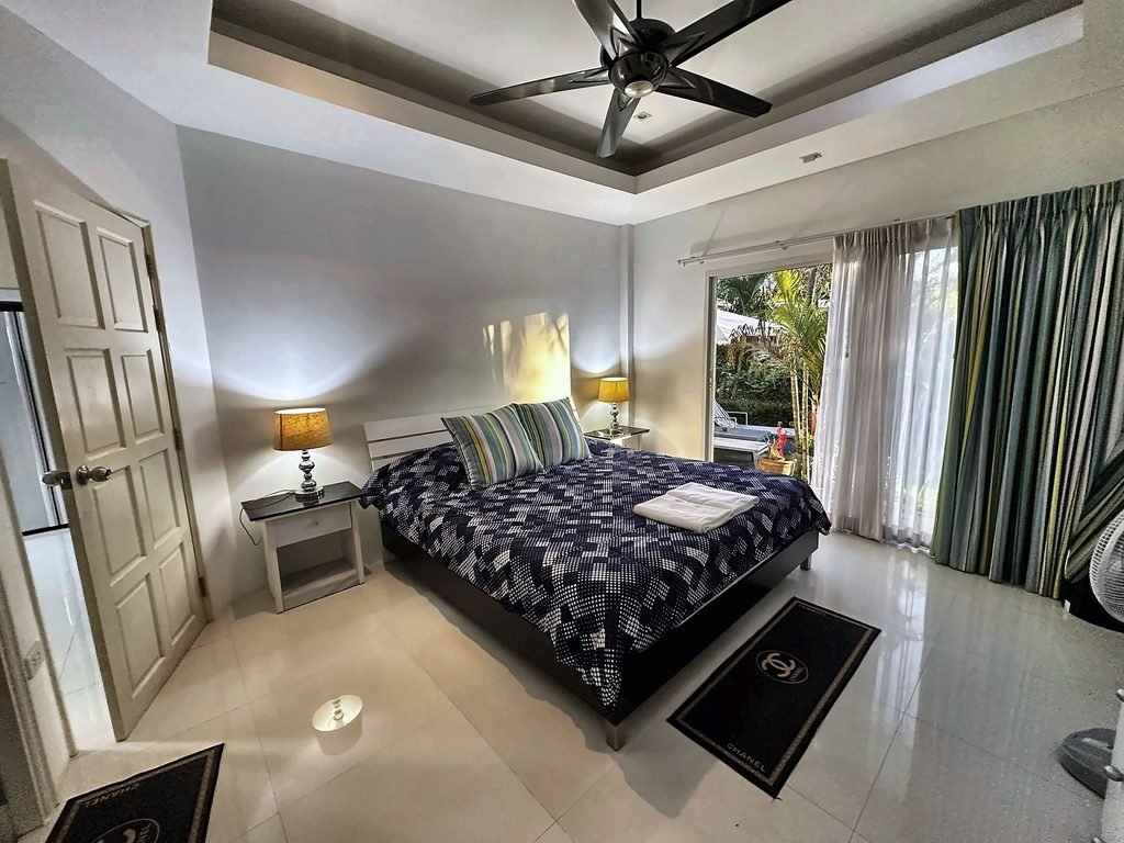 BangsarayPool villa master bedroom with bedside lighting